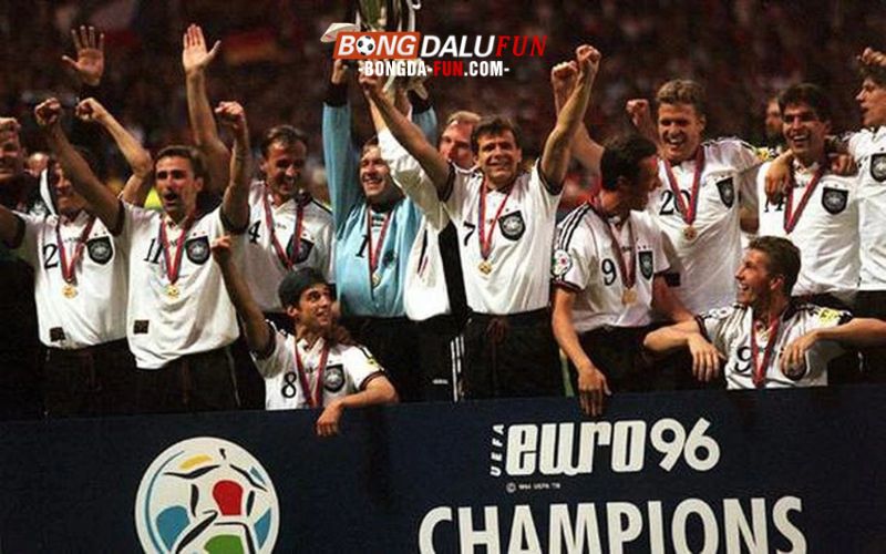 Trận Chung Kết Euro 1996: Đức vs Cộng hòa Séc